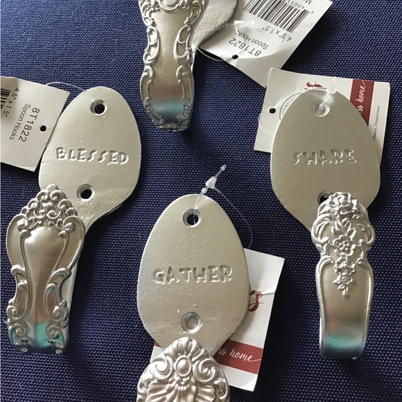 Set of 4 new Spoon Hooks - Picture 3 of 3